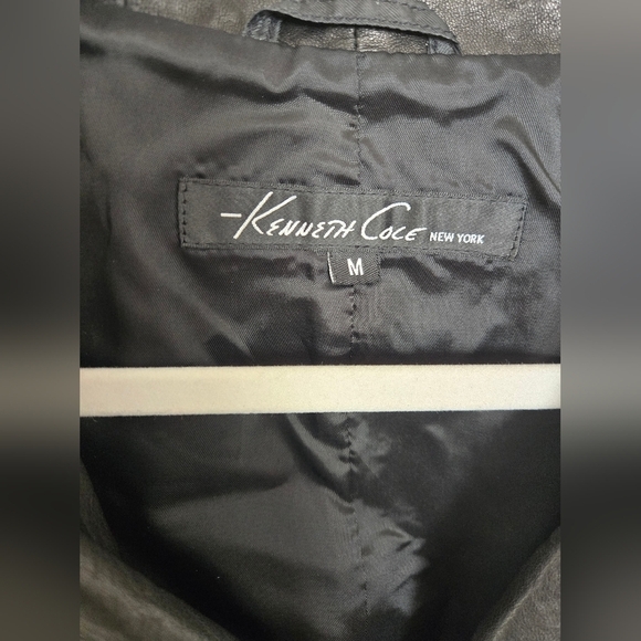 Kenneth Cole Black Leather 3 in 1 zip Leather jacket, vest and bomber | Medium - Picture 11 of 12